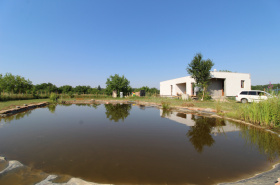 New family house with a large garden and a pond near Kolárovo