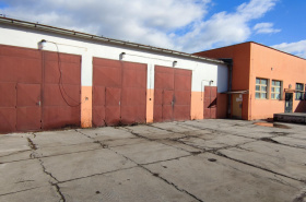 warehouse - production premises / 272 m2 /, Žilina - Rosinky