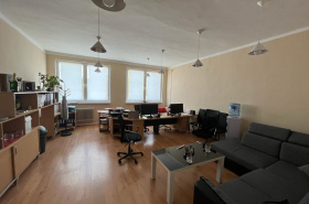 Business Object for rent, Hradná, Komárno