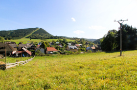 Sunny plot under the cottage /510 m2/, Čičmany