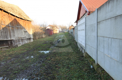 Building plot in the center of Beluse