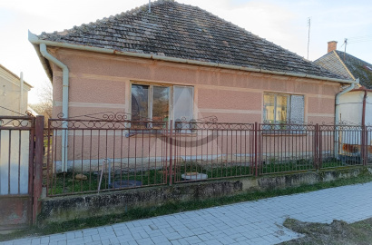 3-room family house in Bátorové Kosihy