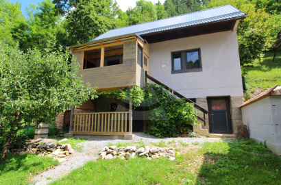 House for sale, Hiadeľ