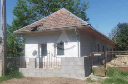 Rodinný dom for sale, Veľké Ludince
