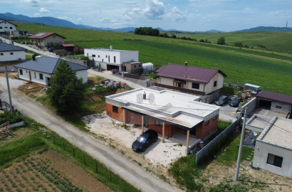 Newly built bungalow with garage and garden /594 m2/, Rajecké Teplice - Poluvsie