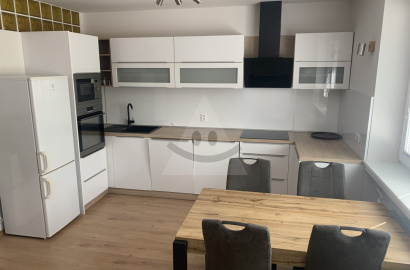 Superior 3-room apartment /77 m2/ Žilina - center