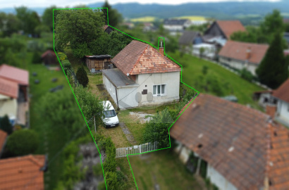 House for sale, Lazany
