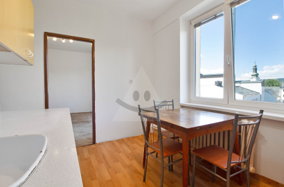 Spacious Three-Room Apartment with Garage in Prime Zvolen Location
