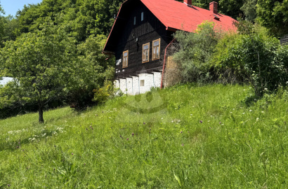Romantic cottage in a semi-secluded location /241 m2/, Bytča - Veľké Rovné