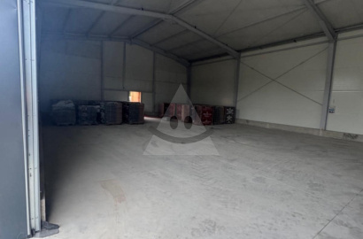 Priestor pre sklad for rent, Komárno