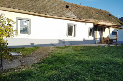 For sale a family house with reconstruction underway in Bátorovy Kosihy