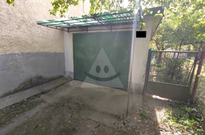 Brick garage / 21 m2 / - Žilina (Wider center)