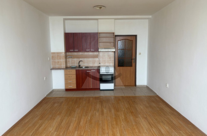 Studio apartment for rent / 32m2 / Rajec - center