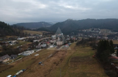 Building plot with a view of the castle /790 m2/, Žilina - Lietava