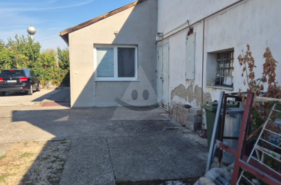 Warehouse premises for sale, Hurbanovo