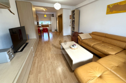 Large 3-room apartment /90 m2/ - Žilina - Závodie