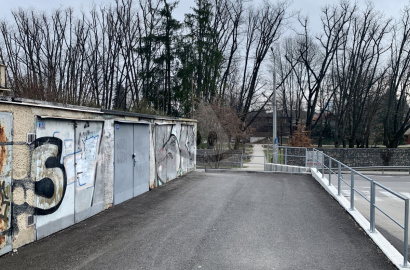 Brick garage / 19 m2 / - Žilina ( Hliny V )