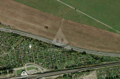 Sunny Garden for Sale in Breziny, Svit – Gateway to the High Tatras