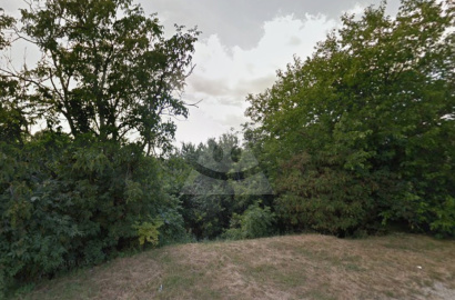 Land for family houses for sale, Marcelová