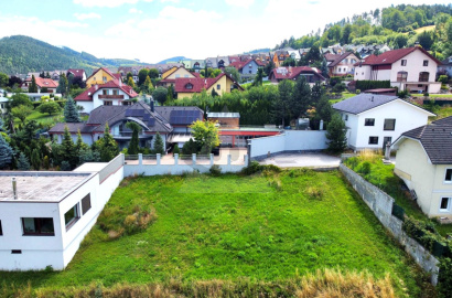 Sunny plot / 770 m2 / Žilina - Budatín