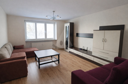 Spacious 2-Bedroom Apartment with a Large Balcony, Martin – Priekopa