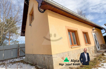 Family house – Vydrník, suitable for living and recreation