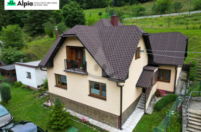 Family house in the center of the village /841 m2/ Liptovské Revúce