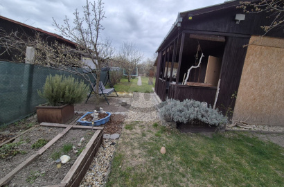 Gardening cottage for sale in Komárno - Nová Stráž