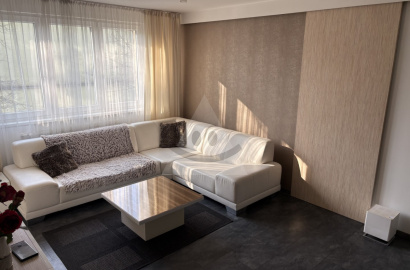 Superior 3-room apartment with balcony and two loggias /67+10 m2/ Žilina - Bulvár