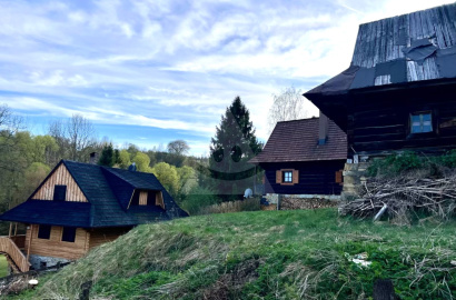 Land with wooden house in beautiful surroundings /585 m2/, Žilina - Lutiše