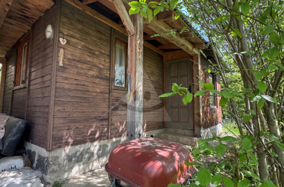 Garden cottage with own land /619 m2/ Žilina - Budatín/ Dubeň