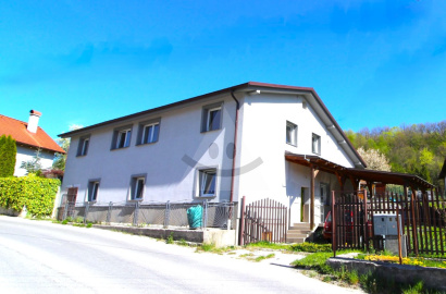Family house with garden /491 m2/ Ochodnica