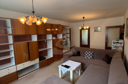 We offer for sale a 3-room apartment in Komárno