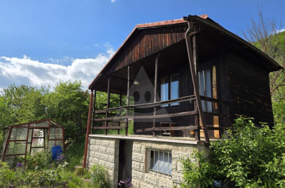 Garden cottage with own land /619 m2/ Žilina - Budatín/ Dubeň