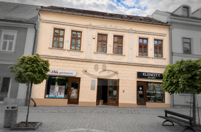 Building in the pedestrian zone in the city center for sale, Mostová Street