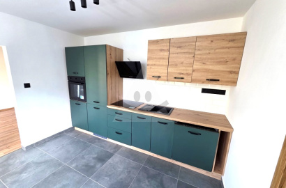 Renovated 3-room apartment near the center of Komárno