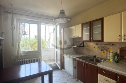 3-room apartment with a loggia / 72 m² / - Žilina, Hájik