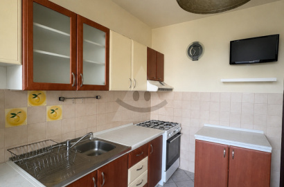 3-room apartment with a loggia / 72 m² / - Žilina, Hájik