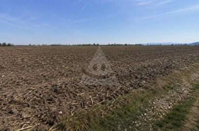 Arable land for sale, Blatnica