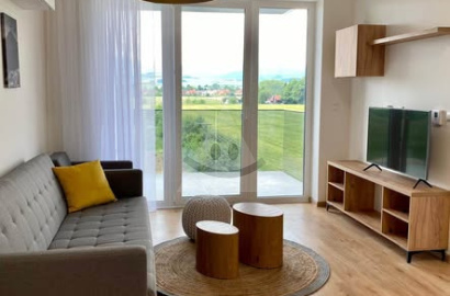 2-Bedroom Apartment for Rent Near the University – City Centre, Martin