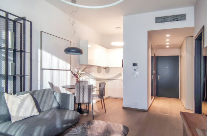 Luxurious 2-bedroom apartment with balcony, /58m2/, Bratislava I