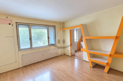 Large 1-room flat for sale in Komárno