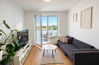 1bedroom flat for sale near Komarno center