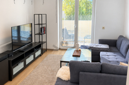 Close to the university – 2-bedroom apartment for rent, Martin city centre