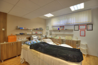 Beauty/massage salon for rent assignment, Hrobákova, Petržalka - Háje, Bratislava V