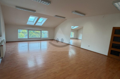 Offices, administrative premises for rent, Komárno
