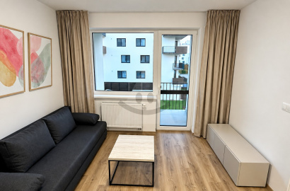 Fully furnished 2-bedroom apartment with a loggia